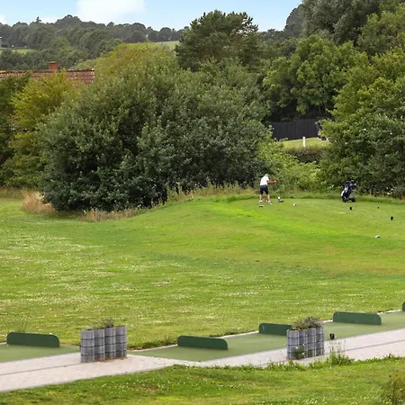 Casa de Férias Gorgeous In With Sauna *